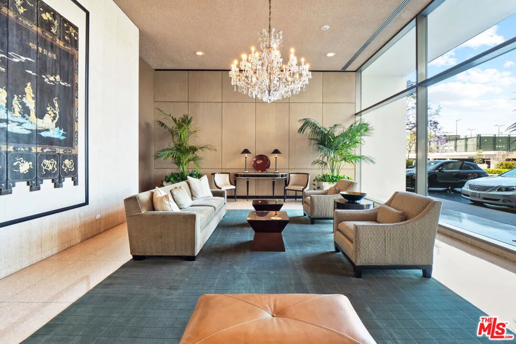 2220 Avenue Of The Stars 1501, Los Angeles, California 90067 home-pic-22